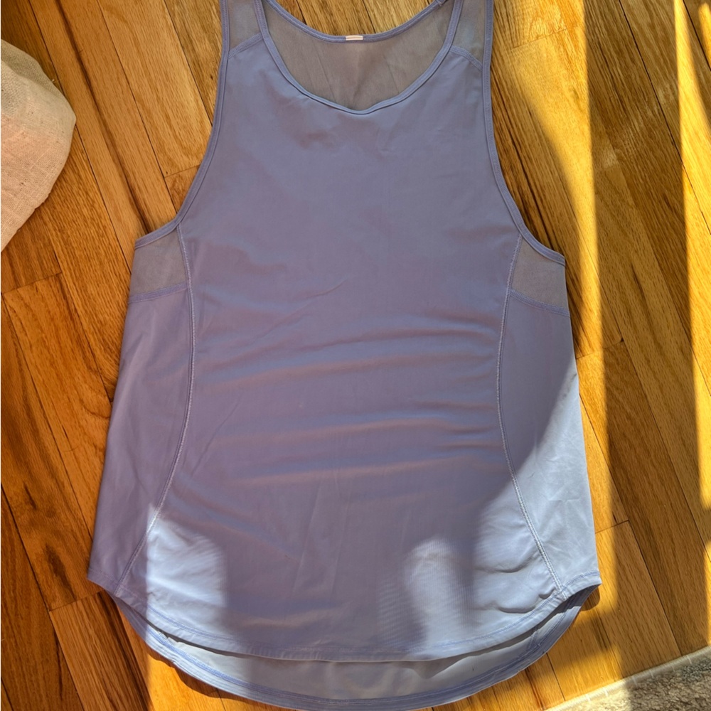 Lululemon activewear top